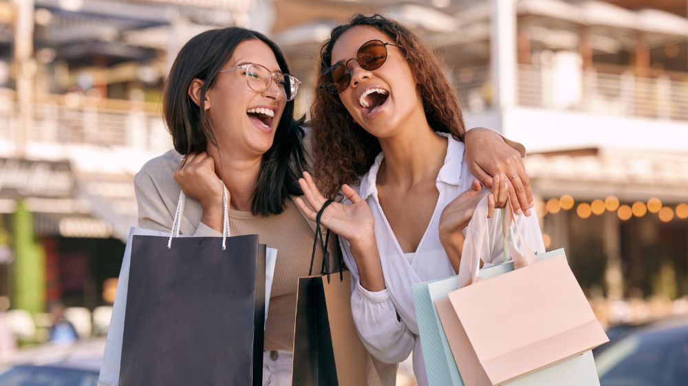 Your Ultimate Guide To Executing A Successful Frame Sale Event